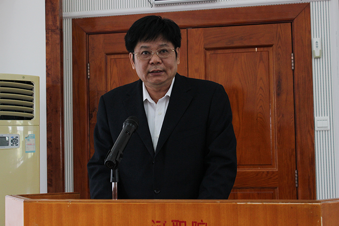 河源市职工职业技能大赛组委会副组长、河源市总工会副主席徐志强讲话