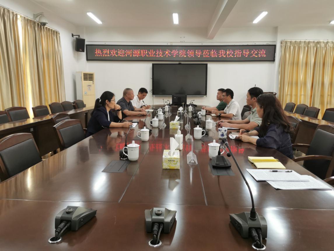 34601607f770d49145d25640b06f22b