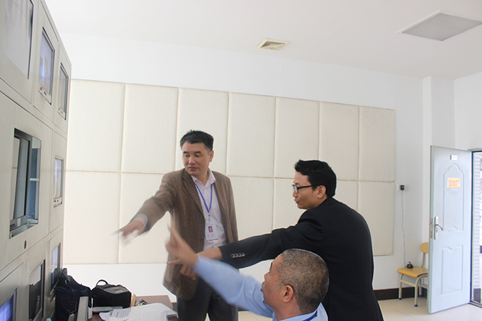 陈德清副校长主控室指导